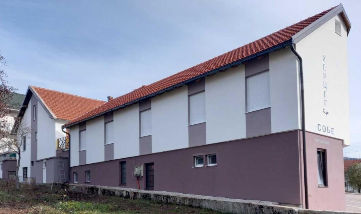 Apartmani Herceg Gacko Екстериор снимка